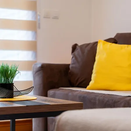 Blue-angel-lux Apartment
